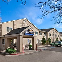 รูปภาพถ่ายที่ Baymont Inn &amp;amp; Suites Denver West/Federal Center โดย Baymont Inn &amp;amp; Suites Denver West/Federal Center เมื่อ 9/17/2015