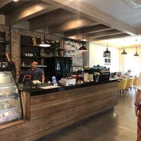 Photo taken at Coffee or Me by zanyasan on 11/9/2019