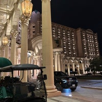 Das Foto wurde bei The Ritz-Carlton, Riyadh von Noura F. am 4/27/2024 aufgenommen
