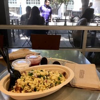 Photo taken at Chipotle Mexican Grill by Shrouq on 7/5/2019