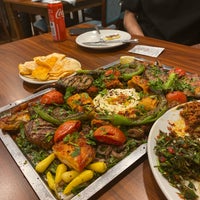 Foto tirada no(a) Antakya Mutfağı por BANDAR em 4/13/2024