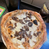 Photo taken at Pizza Pilgrims by Danya on 9/18/2023