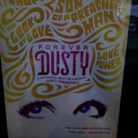 Foto scattata a Forever Dusty the Musical at New World Stages da J il 12/15/2012