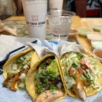 4/20/2024 tarihinde Julie M.ziyaretçi tarafından The Taco Stand Downtown'de çekilen fotoğraf