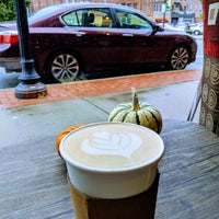 10/17/2018에 Jason B.님이 Joplin Avenue Coffee Company에서 찍은 사진