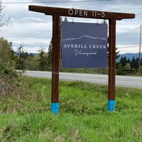5/1/2022にTVがAverill Creek Vineyardで撮った写真