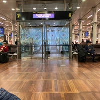 Photo taken at London St Pancras International Eurostar Terminal by Rickeroni on 10/28/2019