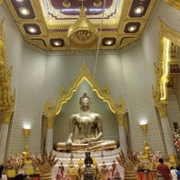 Photo taken at Golden Buddha by Yod Y. on 12/31/2023