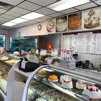 Review St Honore Pastries