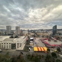 Foto scattata a Tirana International Hotel &amp;amp; Conference Centre da Erhan U. il 1/4/2024