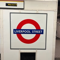 Photo taken at Liverpool Street London Underground Station by FC T. on 11/5/2023