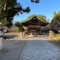 Photo taken at Hirano-Jinja Shrine by 拓馬 森. on 12/8/2023