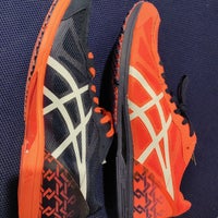 asics 1 utama