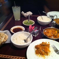 รูปภาพถ่ายที่ Ahmed Indian Restaurant โดย Sandy T. เมื่อ 10/18/2012