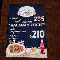 รูปภาพถ่ายที่ Köfte&amp;#39;s Balaban Kebap &amp;amp; Çibörek โดย Büşra Hazan Y. เมื่อ 11/16/2023