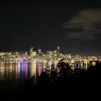 Photo taken at Hamilton Viewpoint Park by Eric B. on 10/23/2022