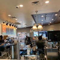 Photo taken at Peet&amp;#39;s Coffee &amp;amp; Tea by Gordon G. on 10/30/2019