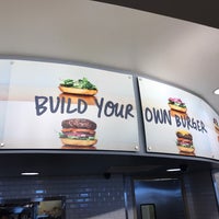 Photo taken at The Counter: Custom Built Burgers by Gordon G. on 10/15/2017
