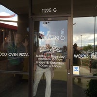 Photo taken at Il Vicino Wood Oven Pizza by Gordon G. on 8/29/2016