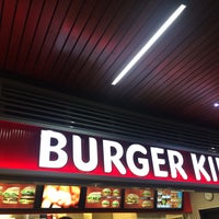 Photo taken at Burger King by Rashid M. on 8/27/2016