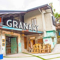 12/4/2015 tarihinde The Granary Kitchen + Barziyaretçi tarafından The Granary Kitchen + Bar'de çekilen fotoğraf