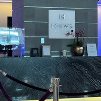 Foto tirada no(a) Loews Hollywood Hotel por Sk M. em 6/4/2022