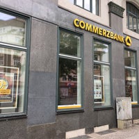 Commerzbank Linden Limmer Schwarzer Bar 6