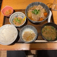 Photo taken at おばんざい料理 なかよし 並木橋店 by かま く. on 2/2/2024