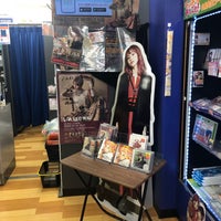 アニメイト 岐阜店 1287人の訪問者 から 4個のtips 件
