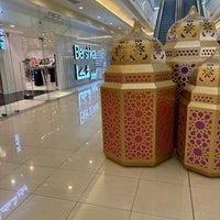รูปภาพถ่ายที่ Tala Mall โดย Jamilah . เมื่อ 4/9/2024