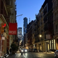 3/17/2024 tarihinde Emily S.ziyaretçi tarafından SoHo'de çekilen fotoğraf