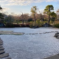 Photo taken at 平成庭園・源心庵 by chronos on 3/1/2024