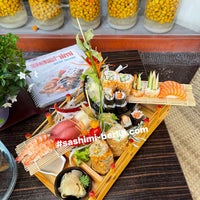 Foto scattata a Sashimi Sushi Lounge da Pham M. il 4/10/2024