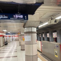 Photo taken at Marunouchi Line Hongo-sanchome Station (M21) by みおさん 一. on 7/16/2022