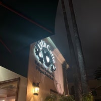 Photo taken at Urth Caffé by Tamim S. on 4/13/2024