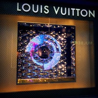 Louis Vuitton - Yorkdale Mall - Toronto, ON, Canada - Local