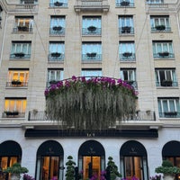 Photo taken at Hôtel Four Seasons George V by A.S on 6/4/2024