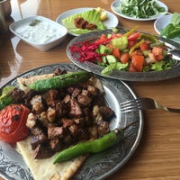 Photo taken at Özgüller KEBAP by Ernesto Che G. on 11/14/2016