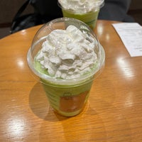 Photo taken at Starbucks by 炭酸水 on 4/11/2024