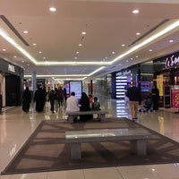 รูปภาพถ่ายที่ Tala Mall โดย RANA เมื่อ 1/18/2017