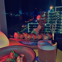 Foto diambil di Barfly by Buddha-Bar Dubai oleh S Als pada 2/22/2023