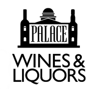 9/23/2015 tarihinde Palace Wines &amp;amp; Liquorsziyaretçi tarafından Palace Wines &amp;amp; Liquors'de çekilen fotoğraf