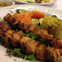2/28/2013 tarihinde Samir C.ziyaretçi tarafından Mandaloun Mediterranean Cuisine'de çekilen fotoğraf