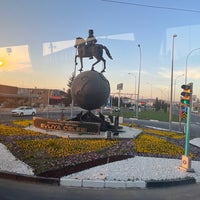 รูปภาพถ่ายที่ Kütahya Şehirlerarası Otobüs Terminali โดย Fatma K. เมื่อ 4/10/2024