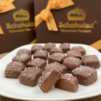 รูปภาพถ่ายที่ Schakolad Chocolate Factory โดย Schakolad Chocolate Factory เมื่อ 4/28/2024