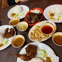 Nasi Kukus Sotong Besar - Shah Alam, Selangor