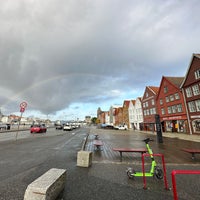Photo taken at Bryggen by いるか🐬 on 10/4/2023