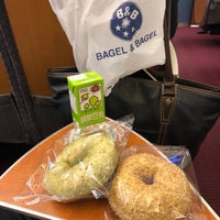 Photo taken at BAGEL &amp; BAGEL by 東京人 on 1/24/2018