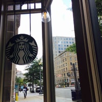 Photo taken at Starbucks by Fati on 10/22/2016
