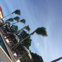 Снимок сделан в Livingstone Villas &amp;amp; Resort Hotel Curacao пользователем Delphine S. 11/5/2015